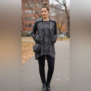 LuLaRoe Floral Irma High Low Top